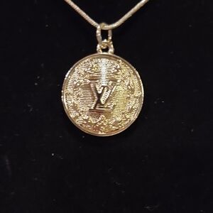 Luxurious Silver Medallion Necklace Upcycled #43